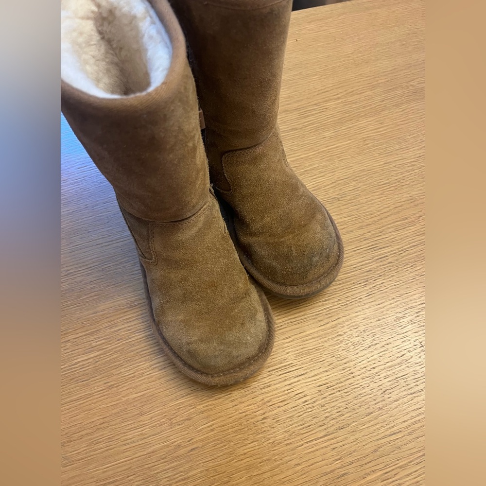 UGG classic sheepskin tall boot US 13